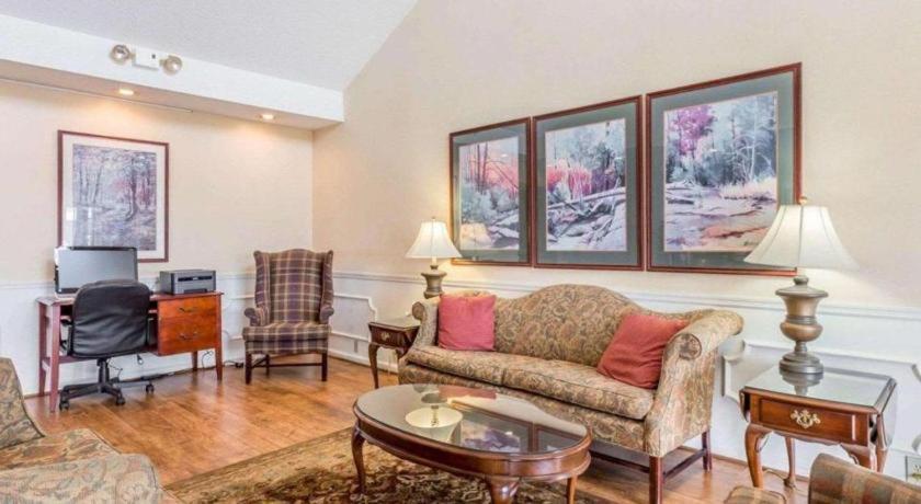 Rodeway Inn Sylacauga Hwy 280 Kültér fotó